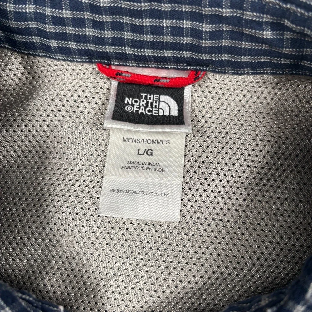 The North Face Mens Large Plaid Button Up Shirt Navy Blue Outdoor Hiking Cotton
